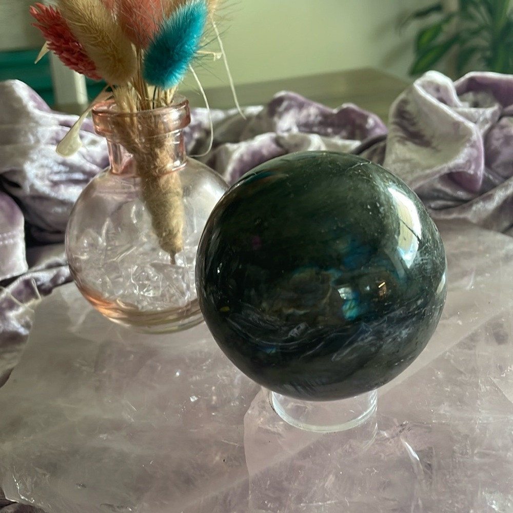 Labradorite Sphere! ✨